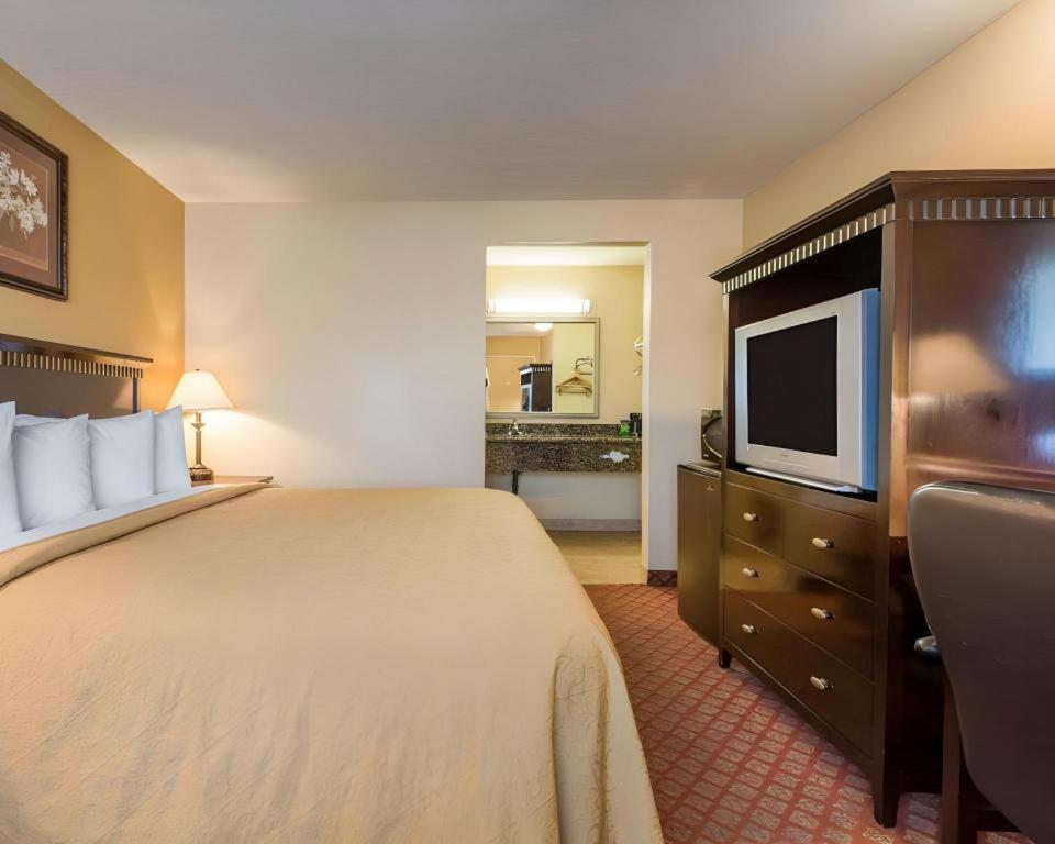 Quality Inn San Bernardino Dış mekan fotoğraf
